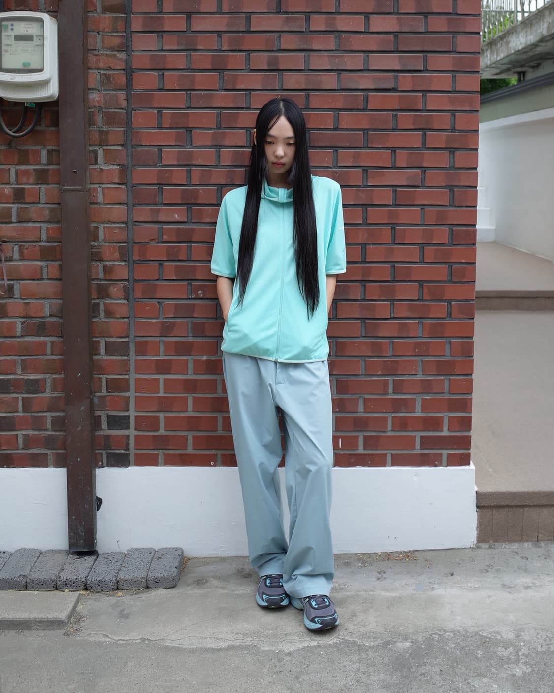 지초이 26-002 NYLON PANTS (DUSTY JADE) 상품이미지2