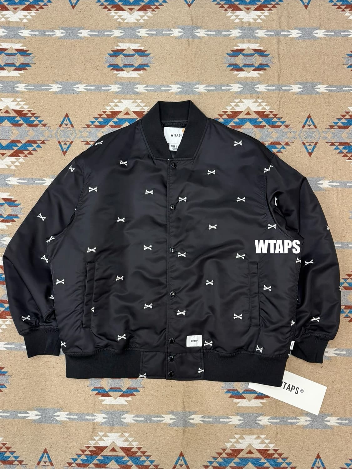 [3][XL] 더블탭스 크로스본 팀 자켓 블랙 상품이미지1