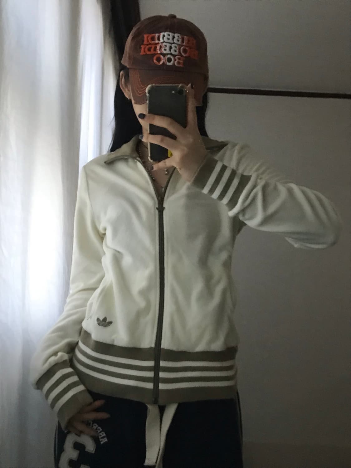 아디다스 크림 카키 테리집업 상품이미지3