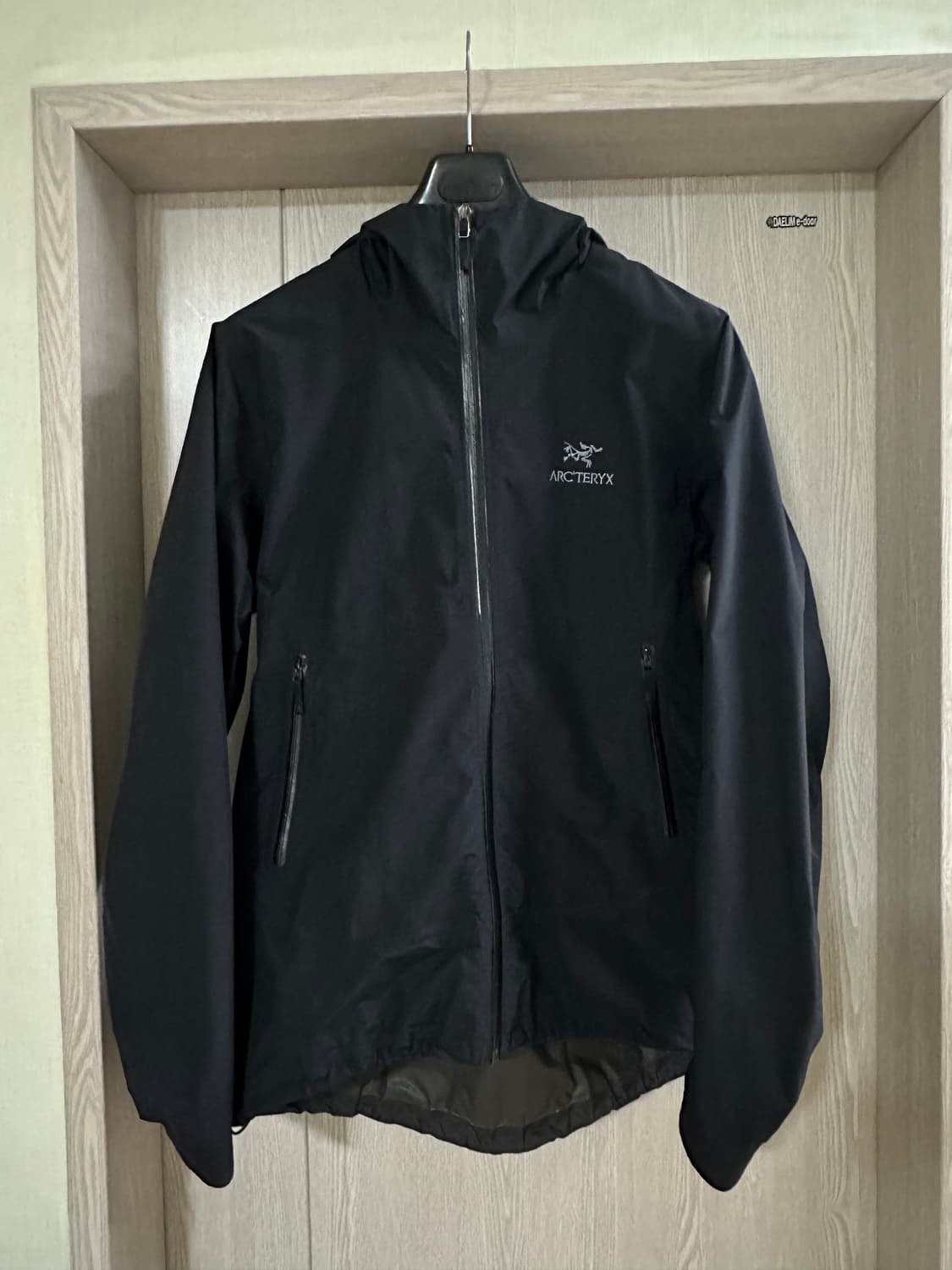 아크테릭스 바람막이 제타 sl 블랙 L 상품이미지1