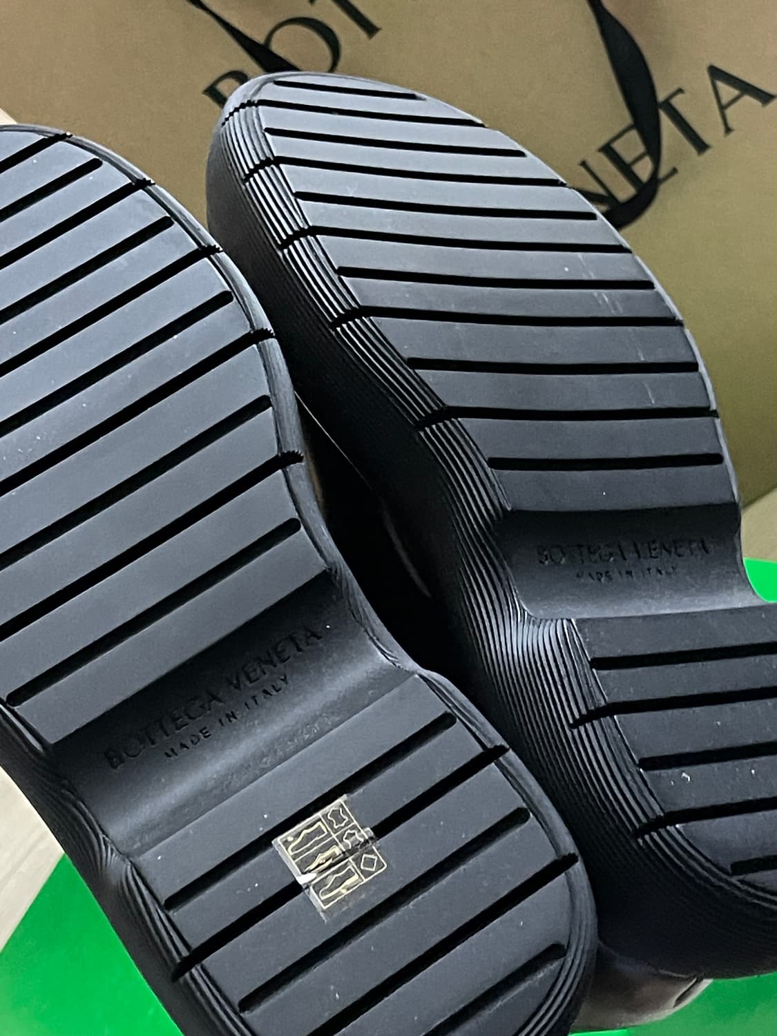 보테가베네타 바운스 로퍼 팝니다 39.5 상품이미지4