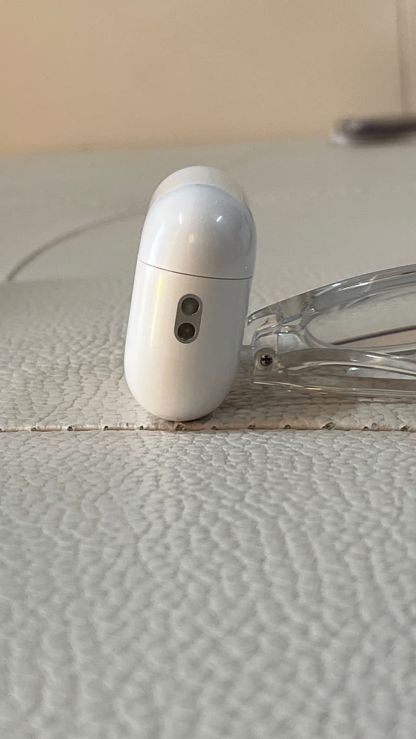 애어팟 프로2세대 본체 상품이미지2