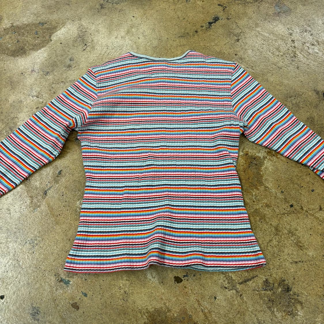 오일릴리 레인보우 스트라이프 단가라 라운드넥 긴팔 티셔츠 상품이미지4