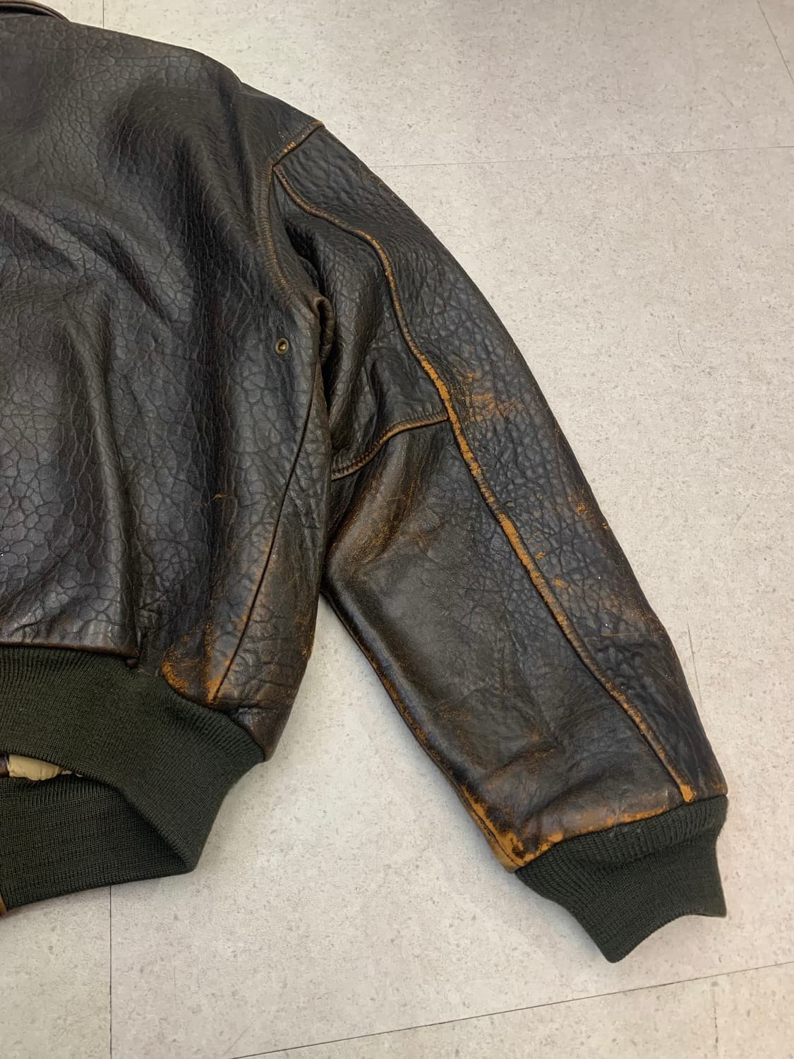 Avirex 아비렉스 A-2 소가죽 자켓 상품이미지9