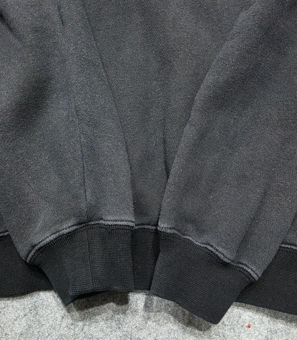 오프화이트 빈티지 커플스 프린팅 스웻셔츠 크루넥 맨투맨 XS 상품이미지7