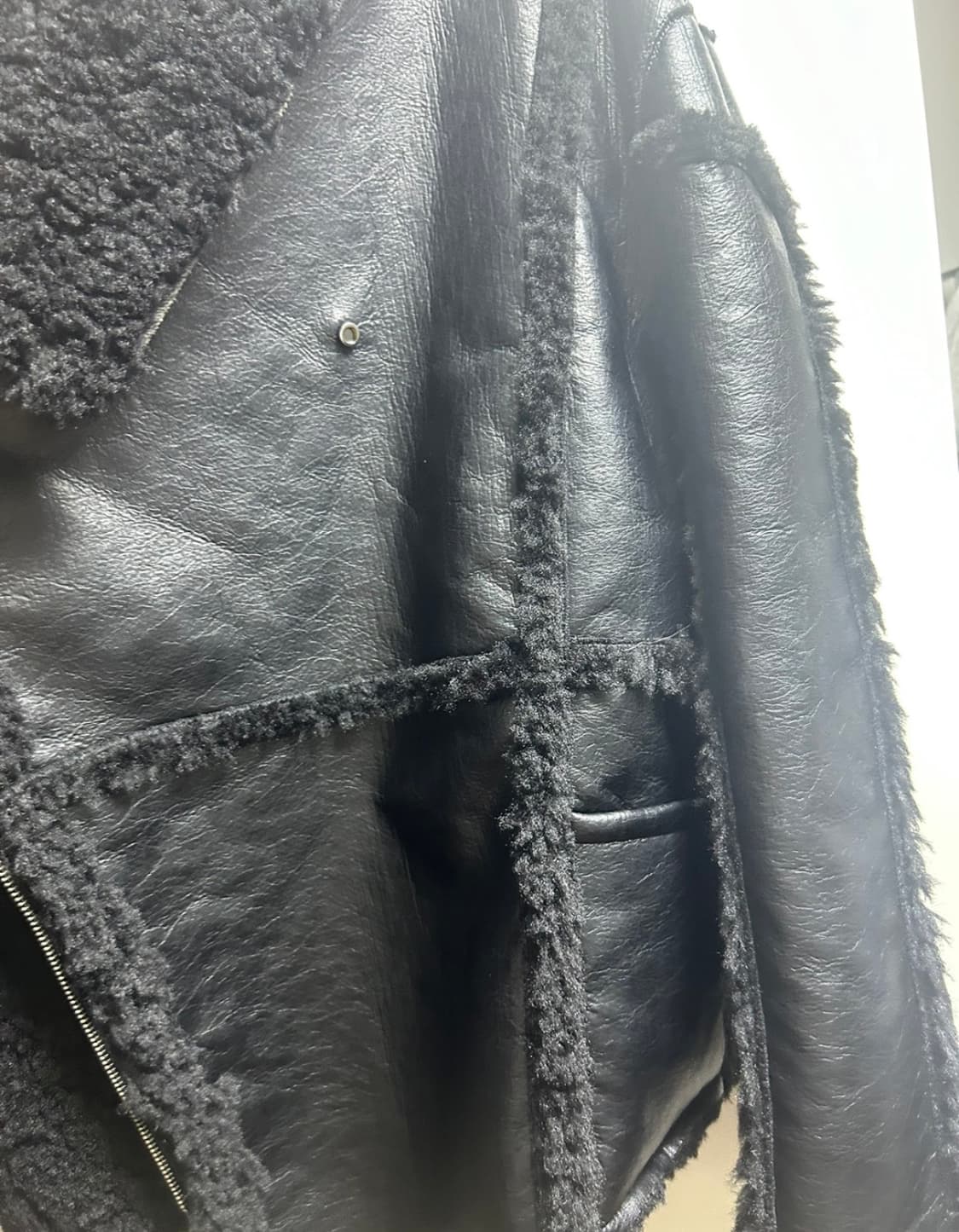 에크루 퍼벌즈 양면 에코 무스탕 상품이미지5