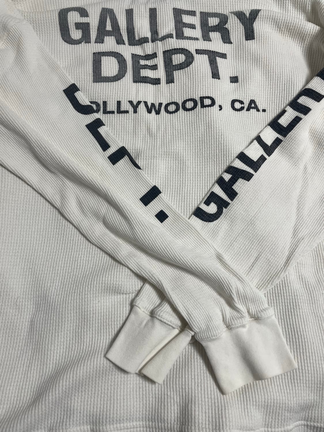 갤러리디파트먼트 상품이미지1