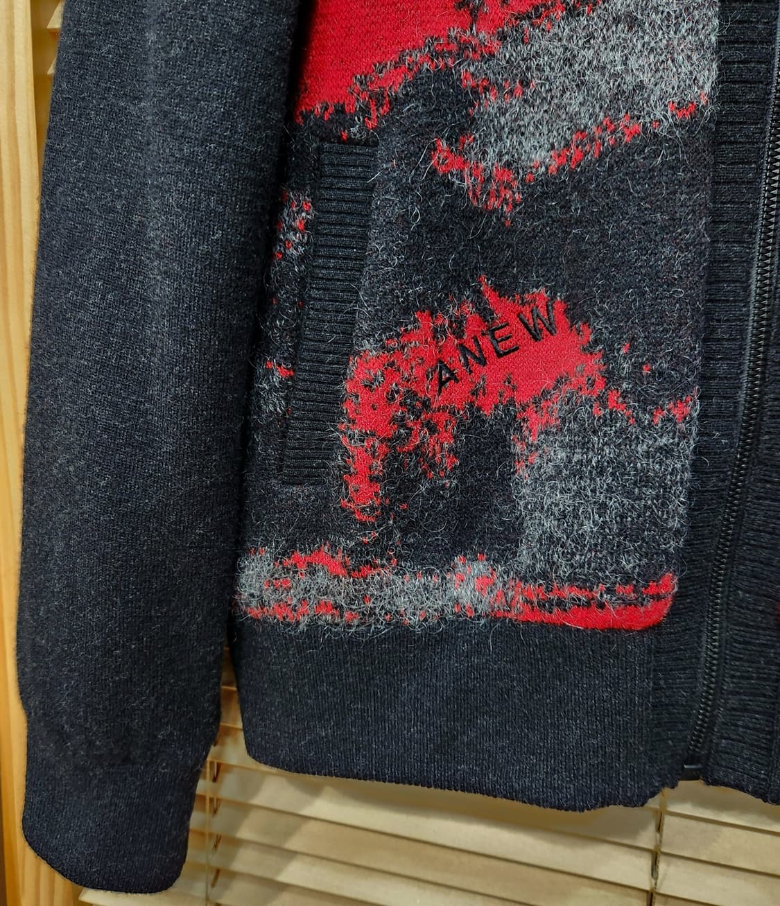 (새상품)어뉴골프 신상 여성 니트 짚업점퍼L 상품이미지3