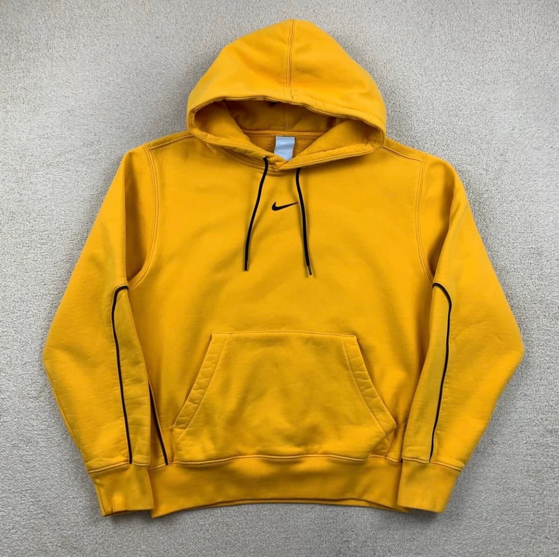 나이키 X 드레이크 녹타 에센셜 후드 유니버시티 골드 상품이미지1
