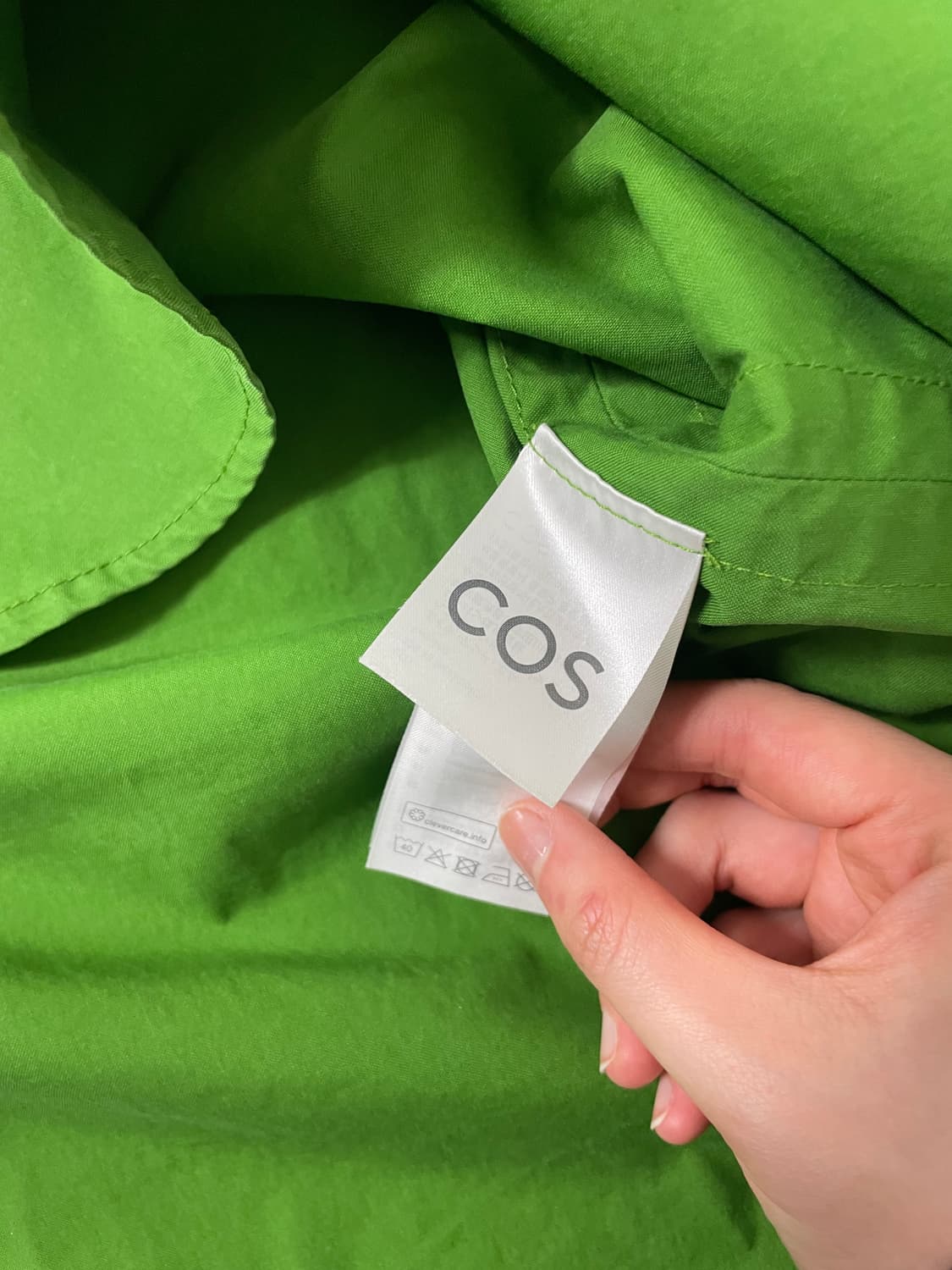 빈티지9. COS 코스 레귤러 핏 긴팔 셔츠 그린 상품이미지4
