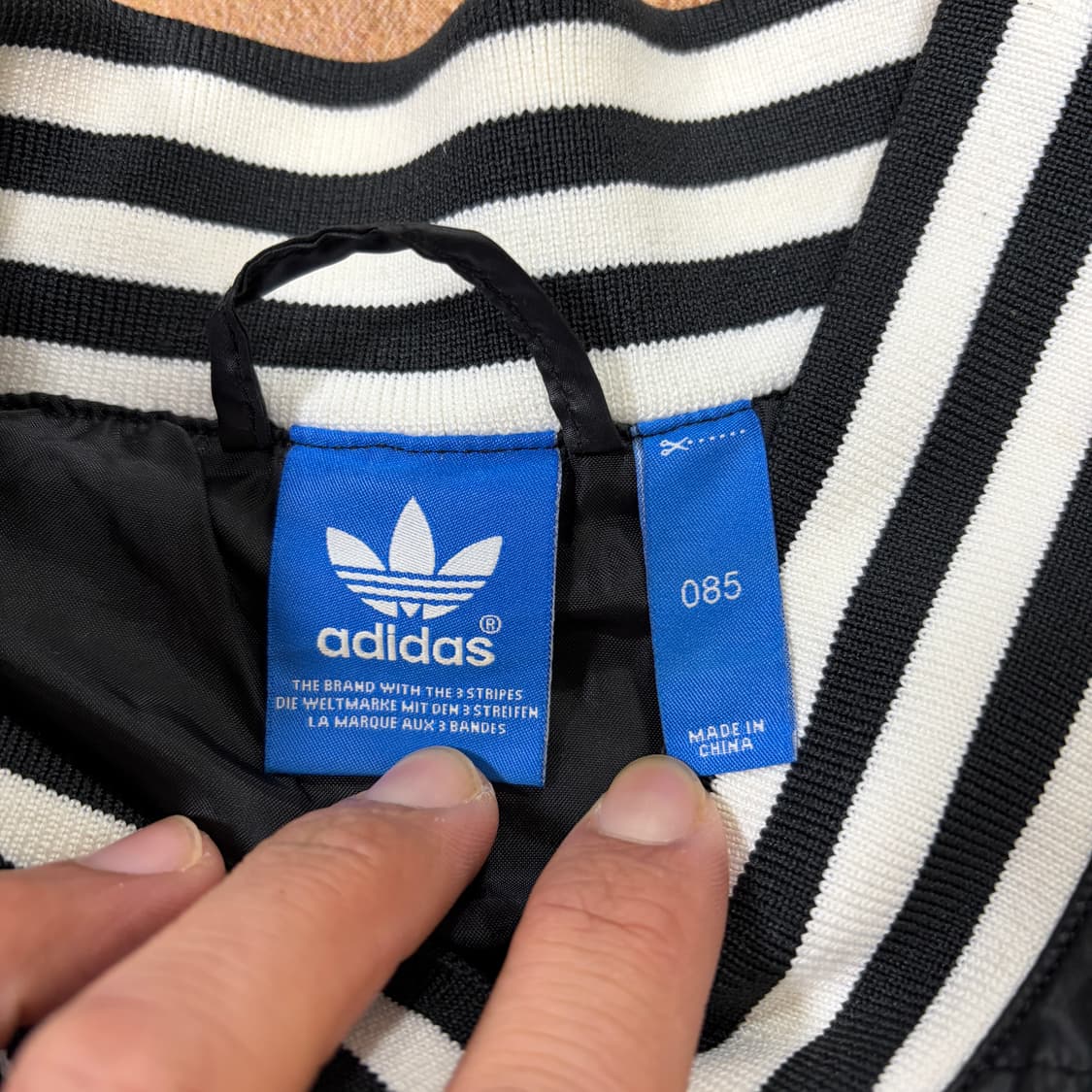 (W)아디다스 빅 트레포일 바시티 패딩 자켓 상품이미지2