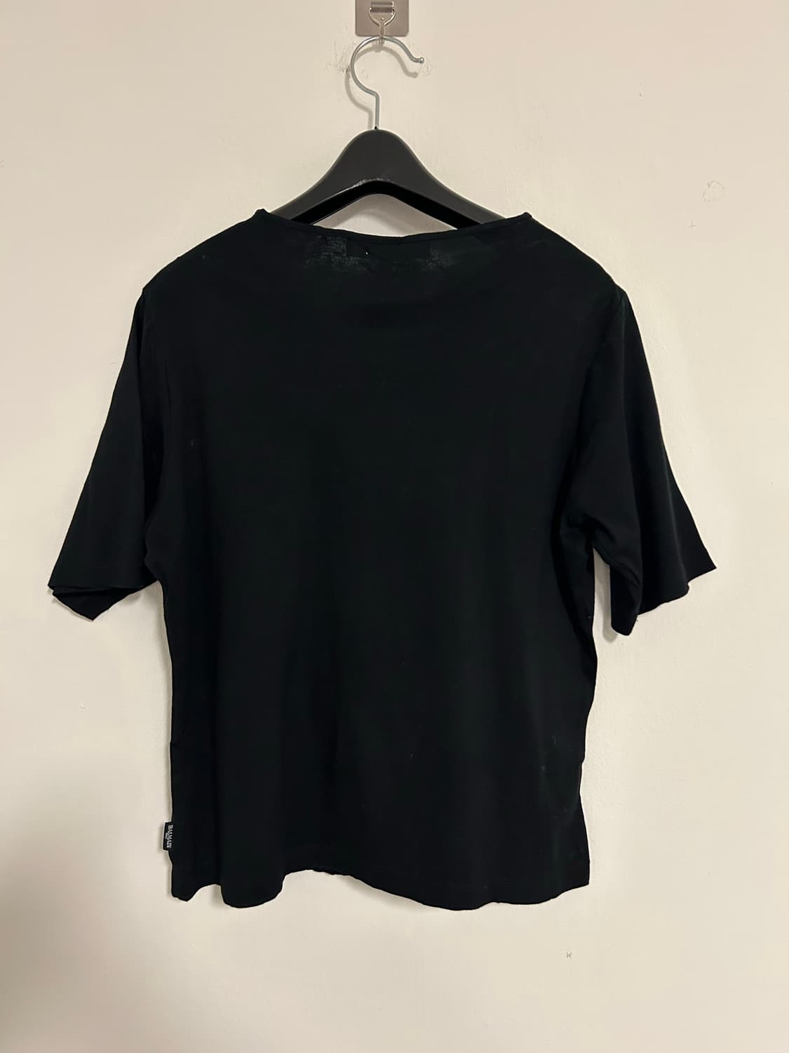 JPN 발망 비즈 플라워 로고 반팔 티셔츠 상품이미지3