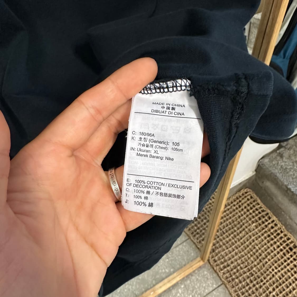 ACG 블랙 티셔츠 상품이미지3