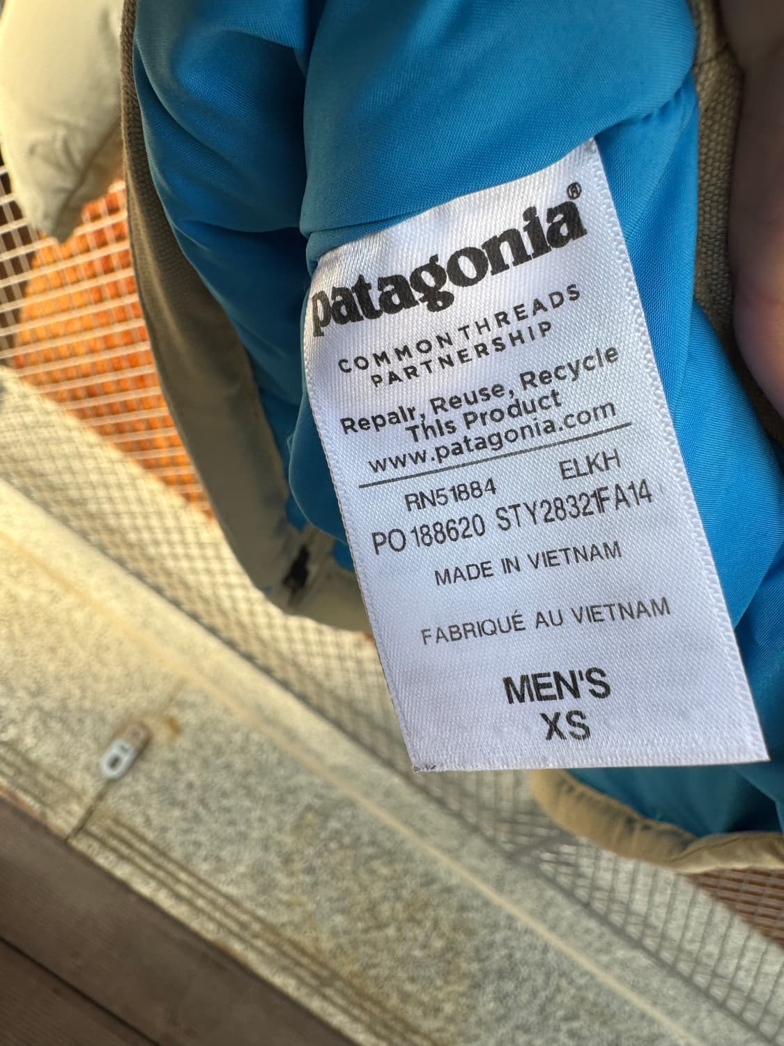 파타고니아 비비 배색 덕다운 자켓 S 상품이미지5