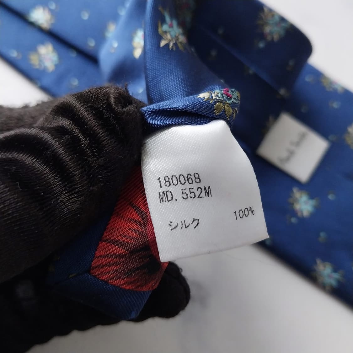 폴 스미스 실크 블루 플라워 자카드 넥타이 8cm A+등급 K1800
 상품이미지10