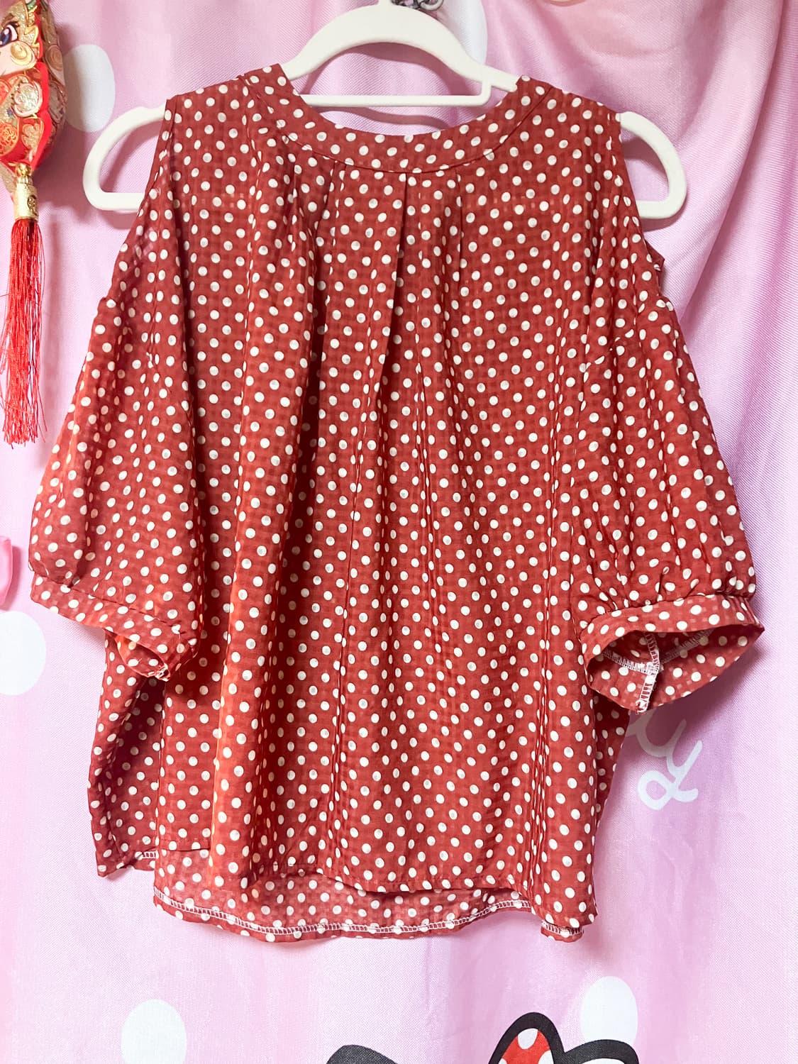 jpn 레드 어깨트임 도트 블라우스 상품이미지4