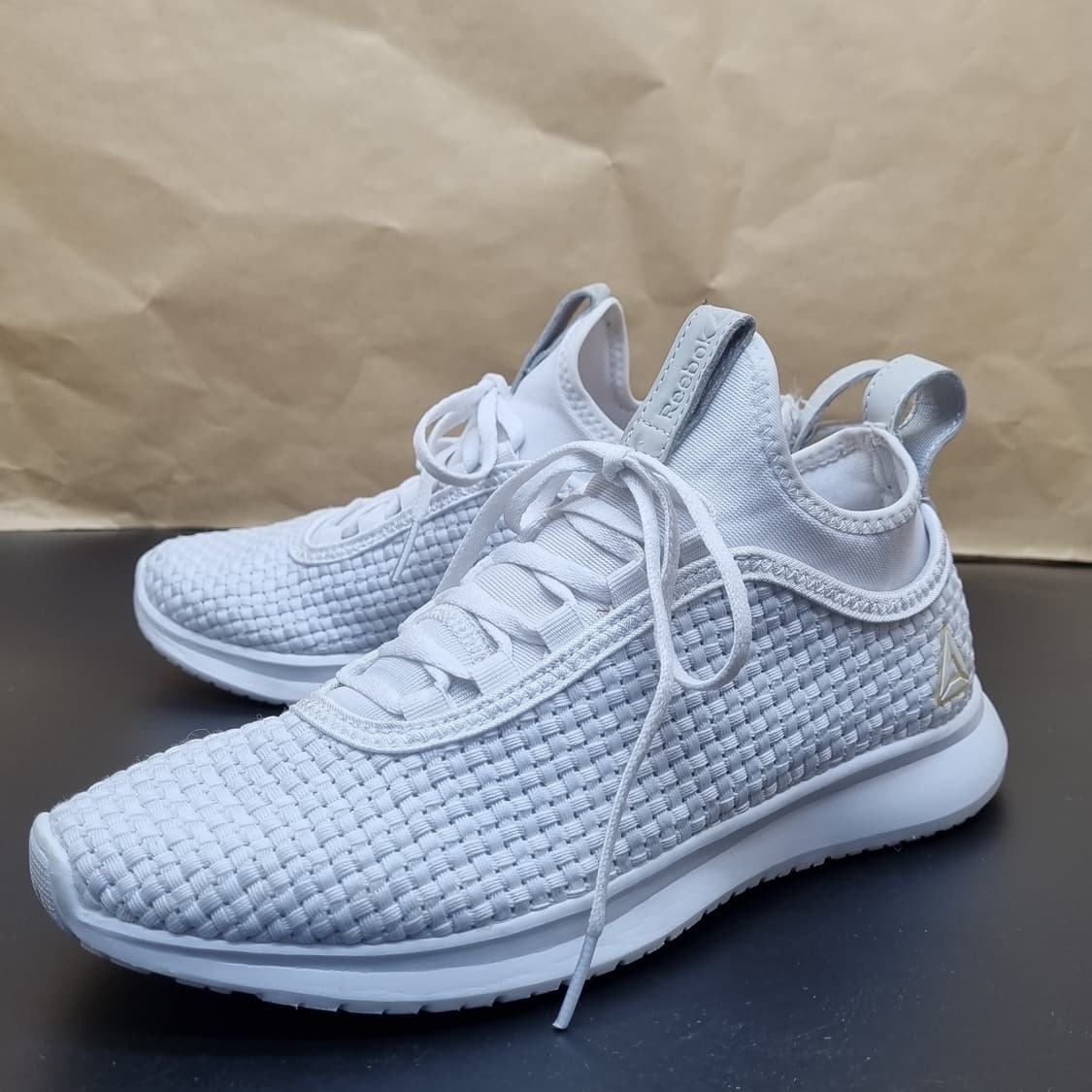 리복 플러스 여성런닝화. 운동화230 상품이미지1