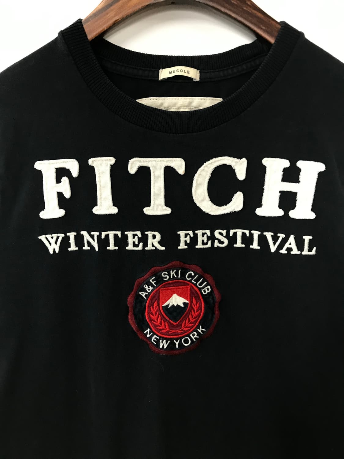 아베크롬비 y2k 와투케 네이비 반팔 티셔츠 상품이미지3