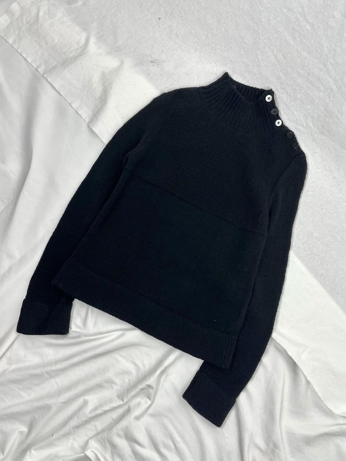 Vintage 단추 포인트 모크넥 니트  상품이미지1