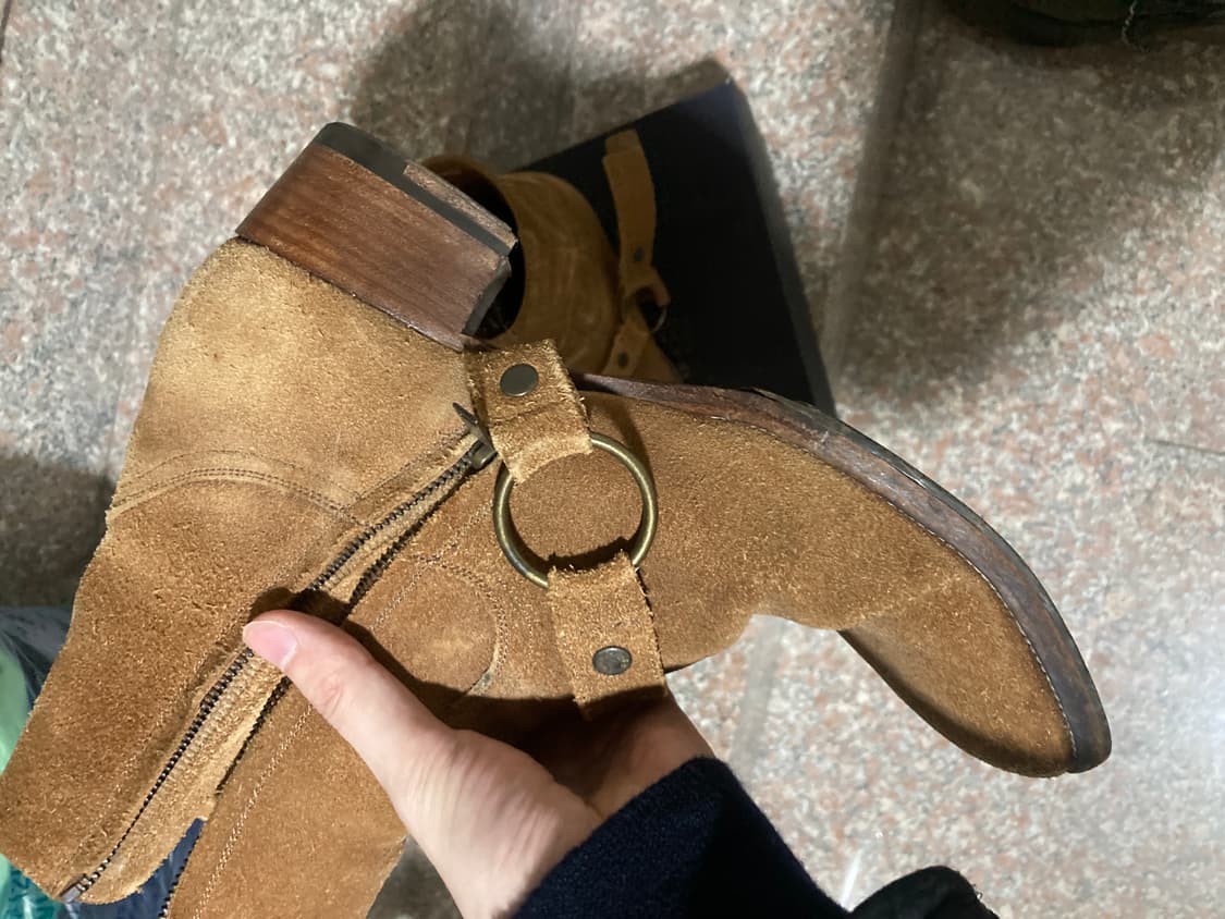 43) 생로랑 첼시부츠 와이어트 하네스 상품이미지3