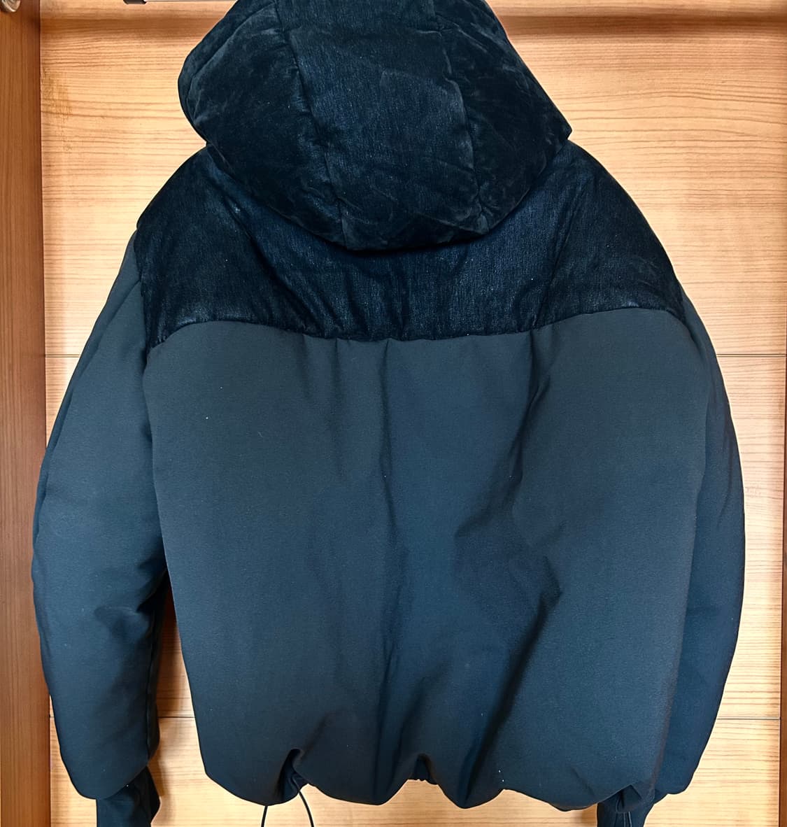 조르지오 아르마니 네베 패딩 상품이미지6