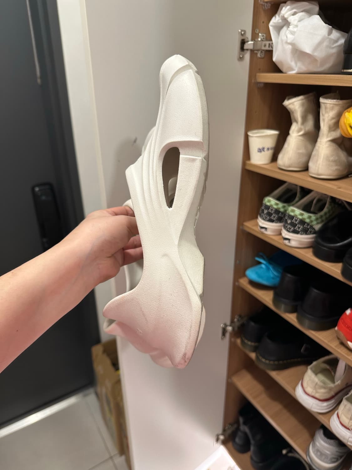 발렌시아가 몰드 클로즈드 44사이즈 상품이미지6