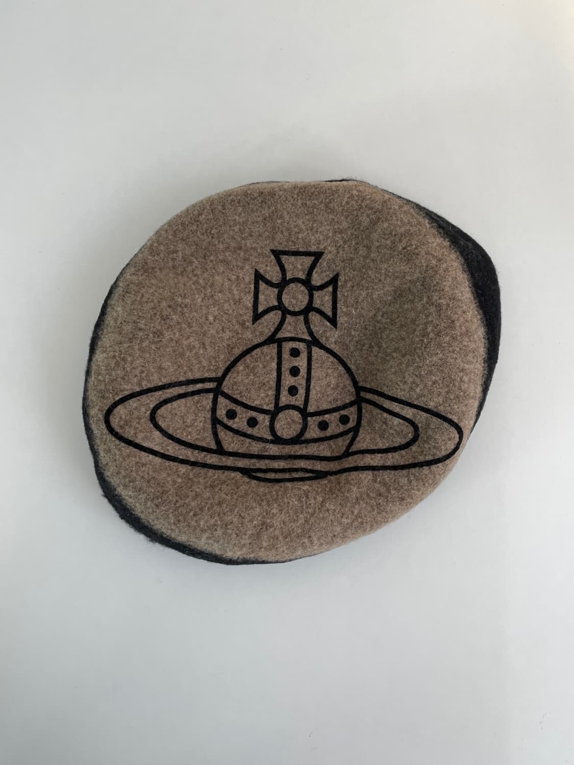 비비안 웨스트우드 오브 로고 울 베레모  상품이미지2