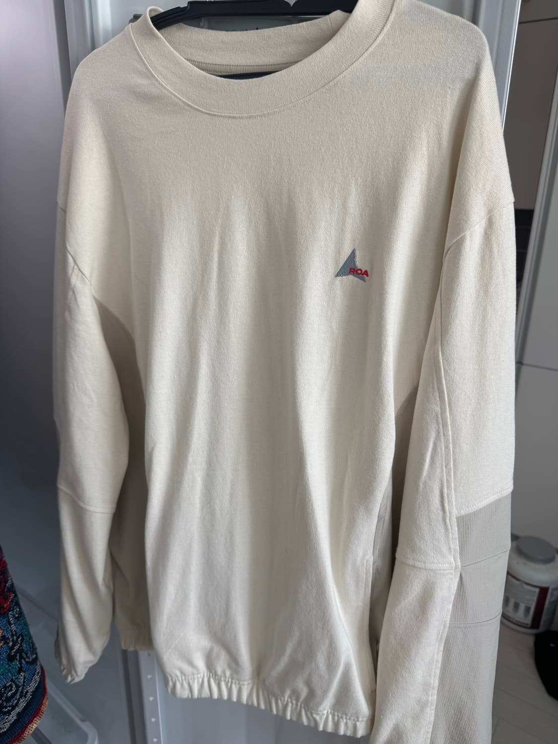 로아 롱슬리브 L 상품이미지1