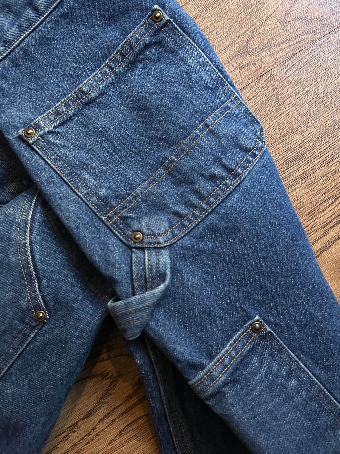 [29]칼하트 USA 빈티지 페인팅 더블니 워크 데님 팬츠 상품이미지7