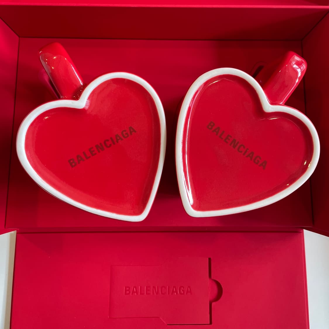 발렌시아가  Qixi Festival Gift 하트 쉐잎 머그컵 새상품 상품이미지1