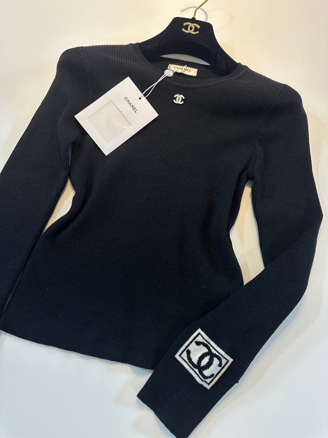 (새상품)샤넬로고니트 상품이미지8