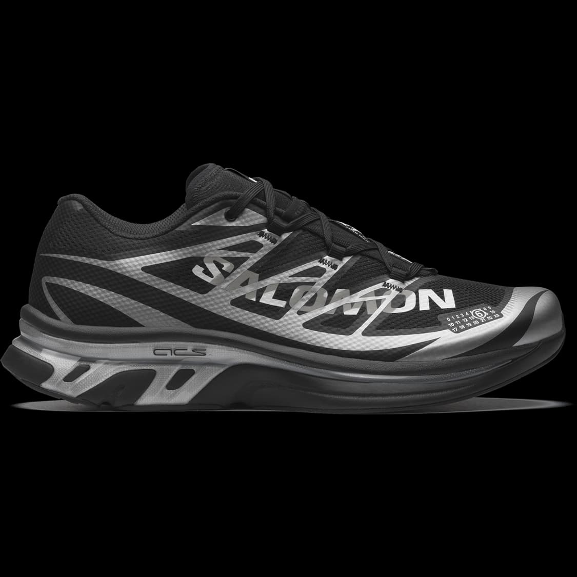 살로몬 x MM6 메종 마르지엘라 XT-MM6 블랙 Ftw 실버
275 상품이미지1