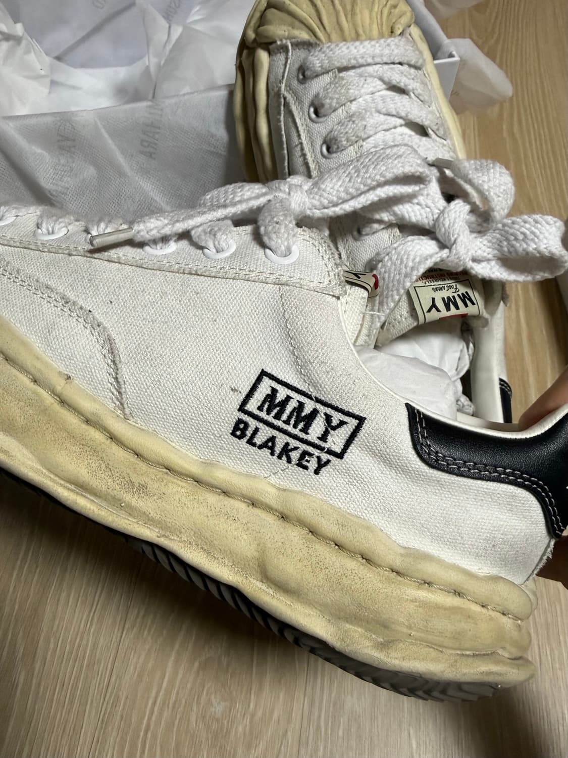 메종 미하라 야스히로 블레이키 OG 다이드 캔버스 로우탑 스니커즈 화이트 상품이미지7