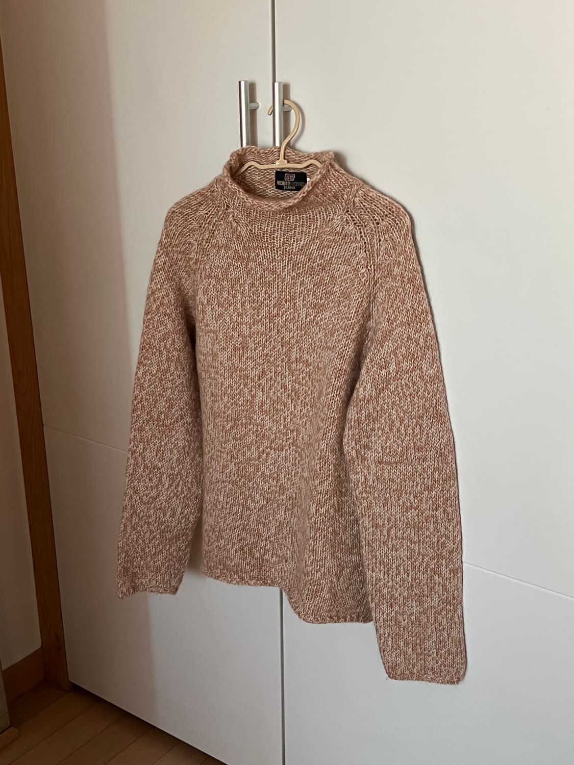 미치코 런던 pink knit (착용컷) 상품이미지2