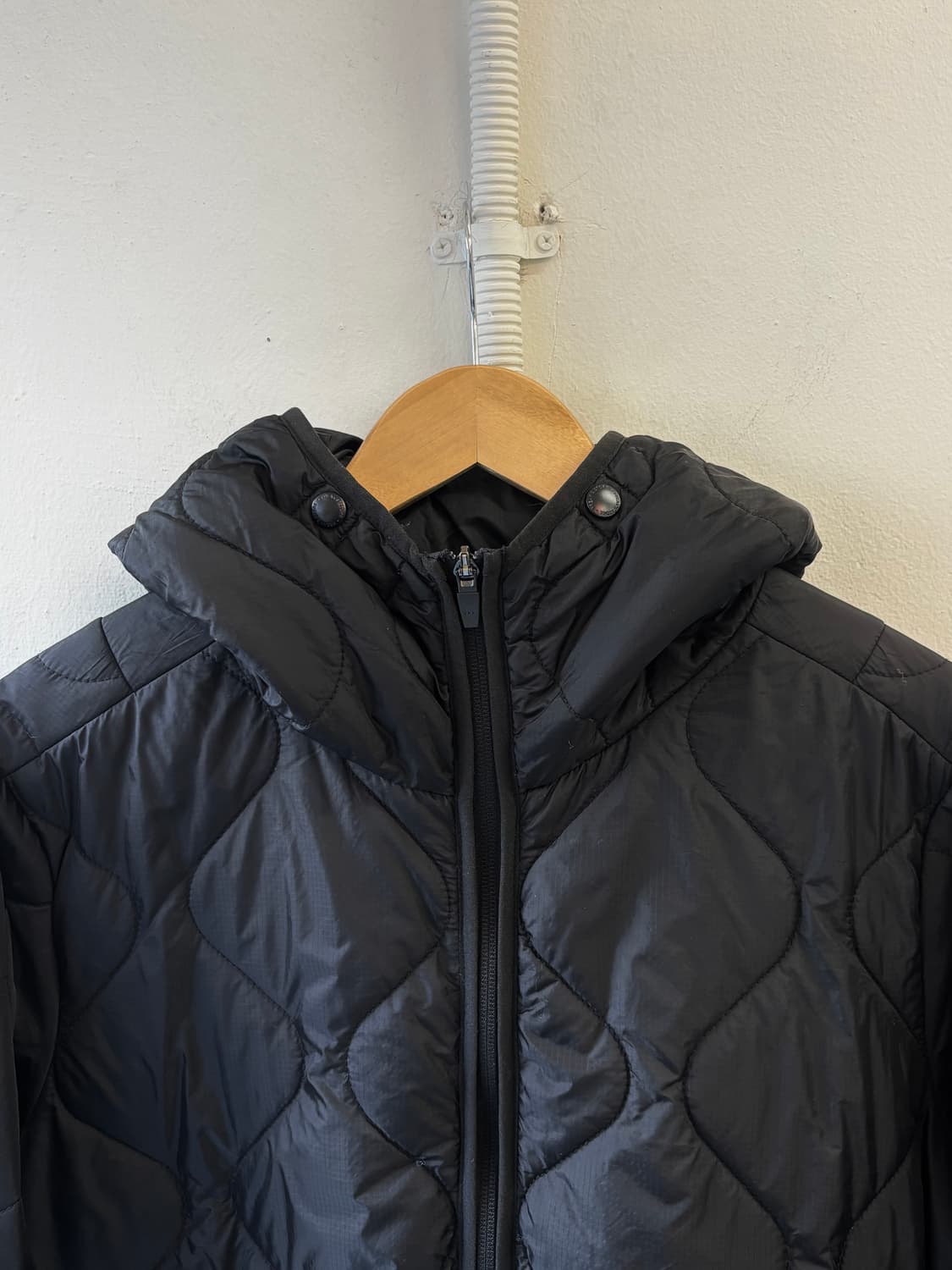 프릭스스토어 퀄팅 후드 자켓 상품이미지2