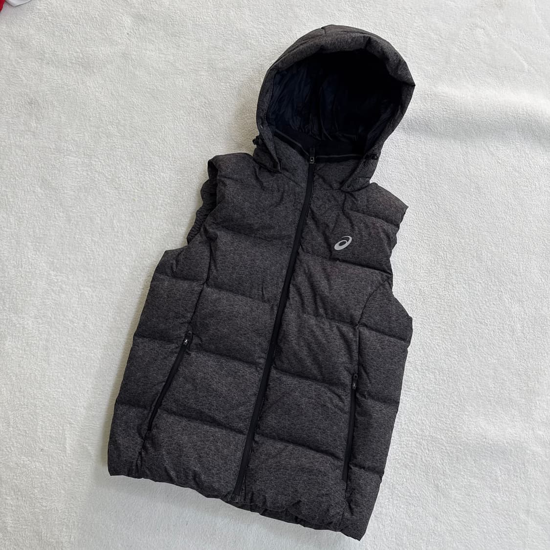 M 아식스 덕다운 패딩 조끼 0413T 상품이미지1