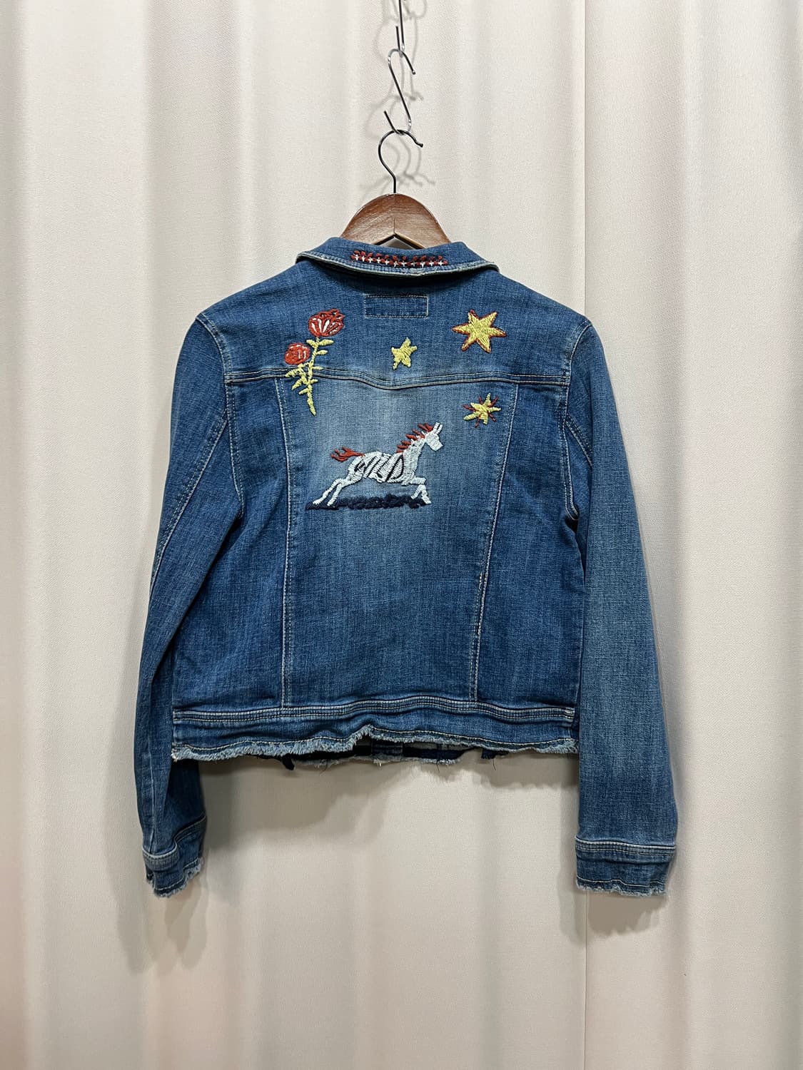 LUSSO 빈티지 여성 자수 스판 데님 트러커 자켓  상품이미지5
