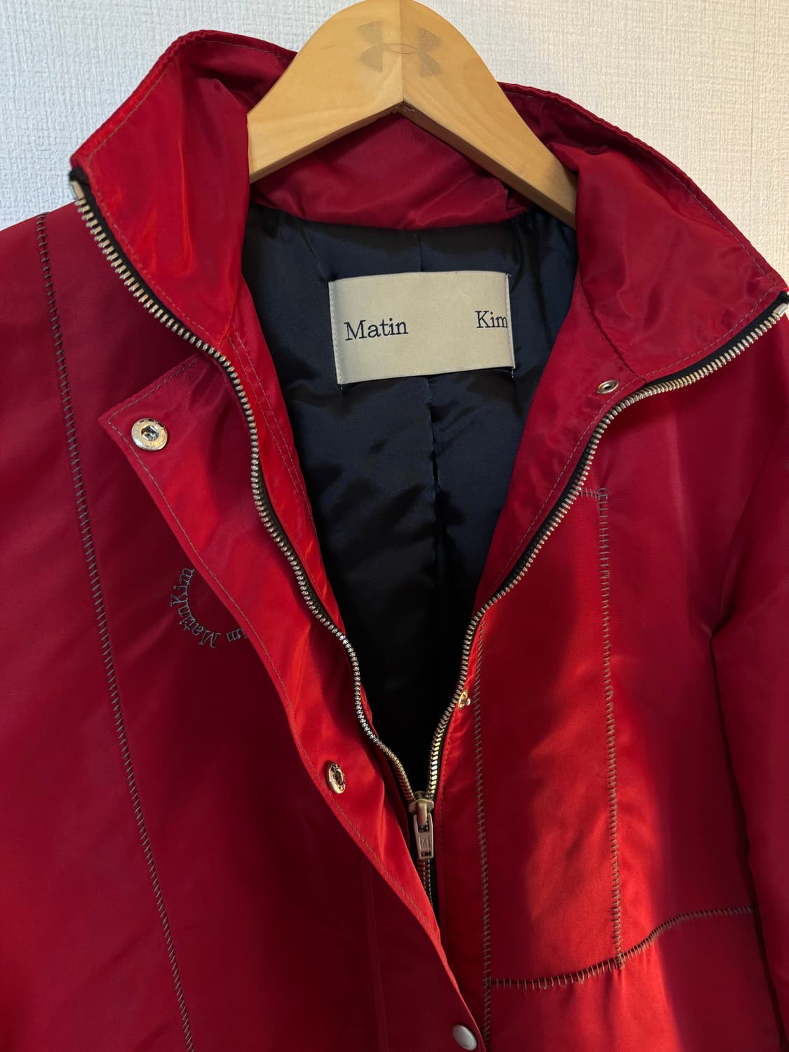[F]MATIN KIM 마뗑킴 스티치 코팅 점퍼 자켓 레드 상품이미지3