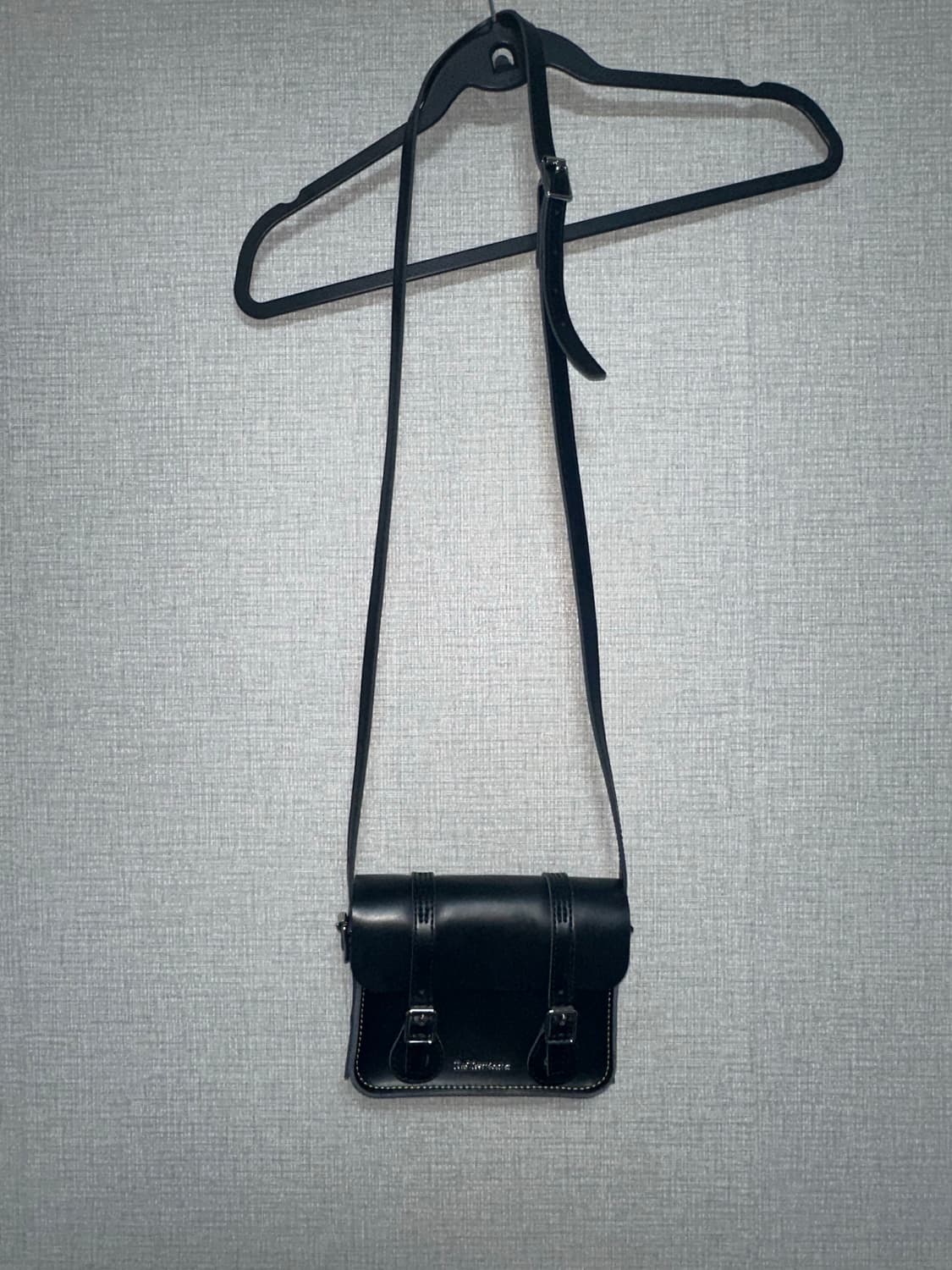 닥터마틴 11인치 사첼백 상품이미지3