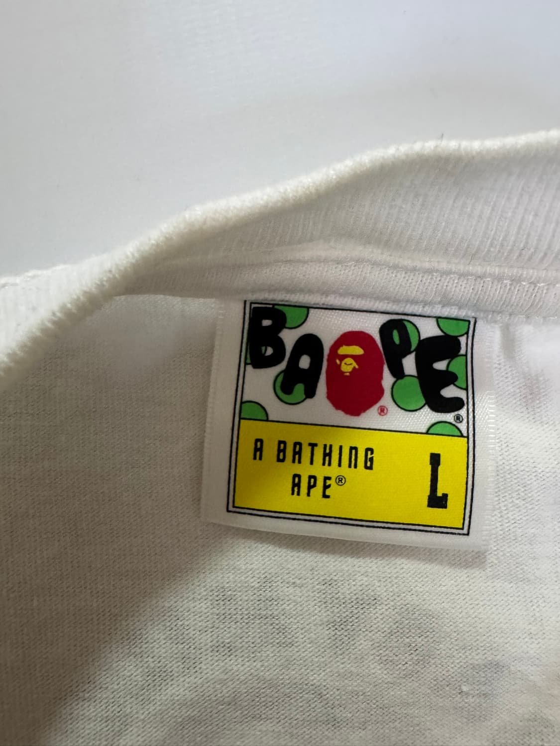 베이프 반팔(L사이즈) 상품이미지5