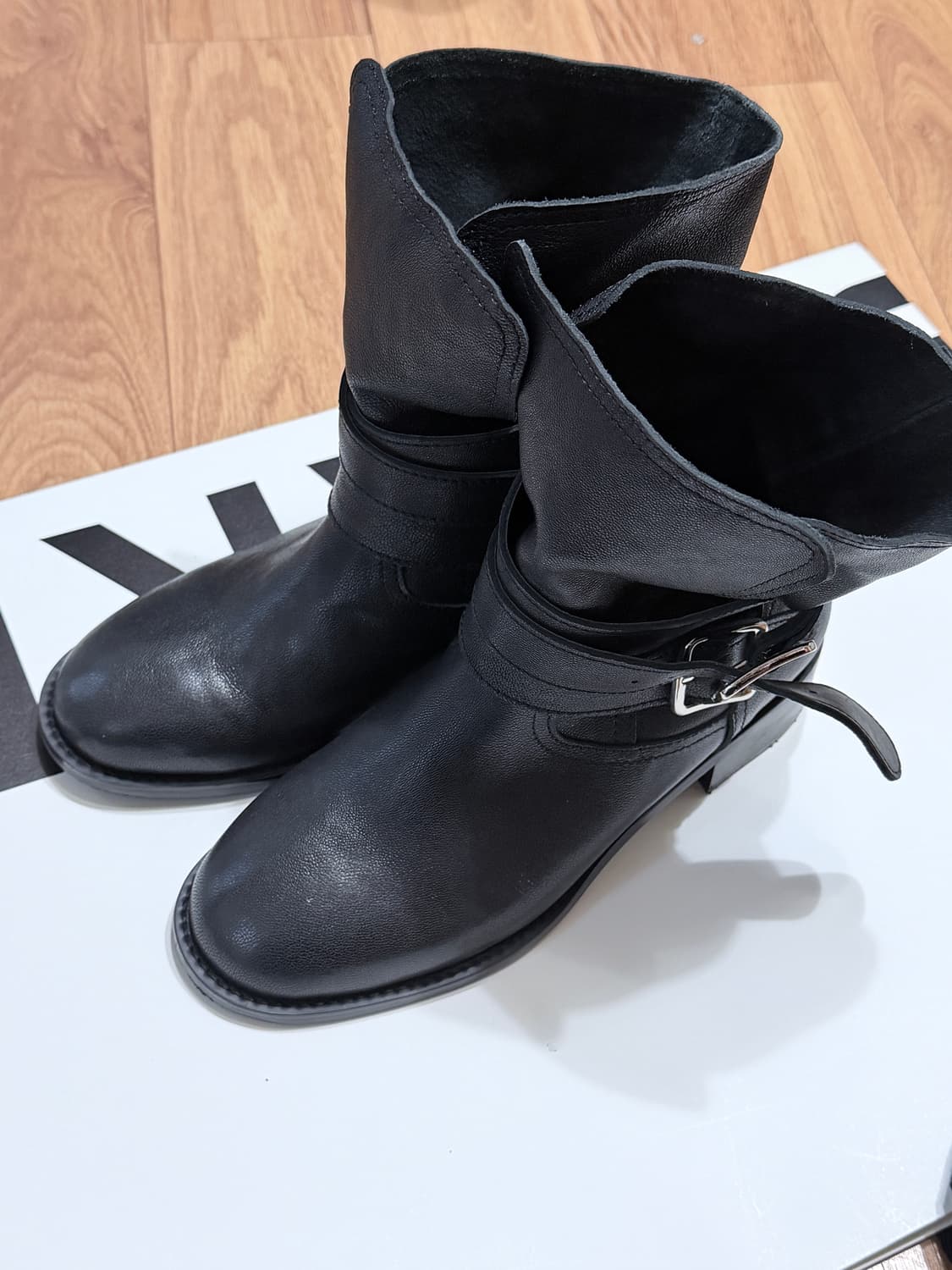 파르피 90s 앵클부츠 235 상품이미지3