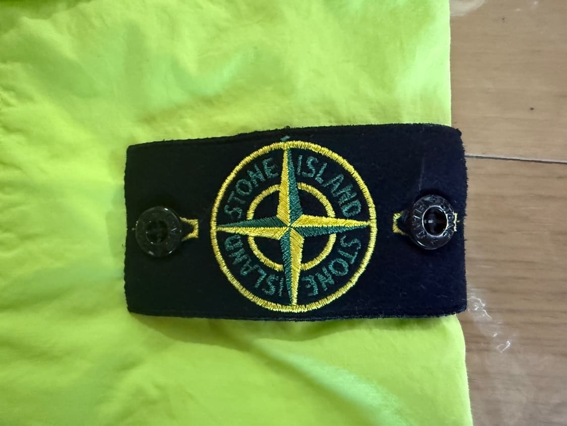 스톤아일랜드 스트레치 코튼 텔라 파라카두타 카고 팬츠 상품이미지4