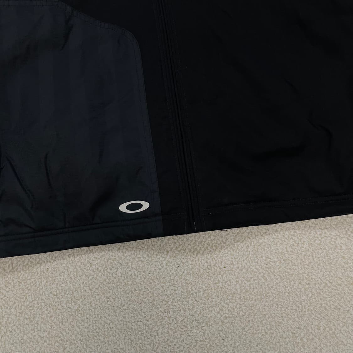 오클리 Oakley 00s 아카이브 써클 로고 후드 점퍼 자켓 블랙  상품이미지8