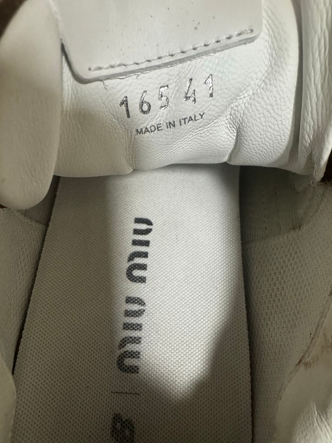 미우미우 x 뉴발란스 530 시나몬 스니커즈 41 사이즈 상품이미지4