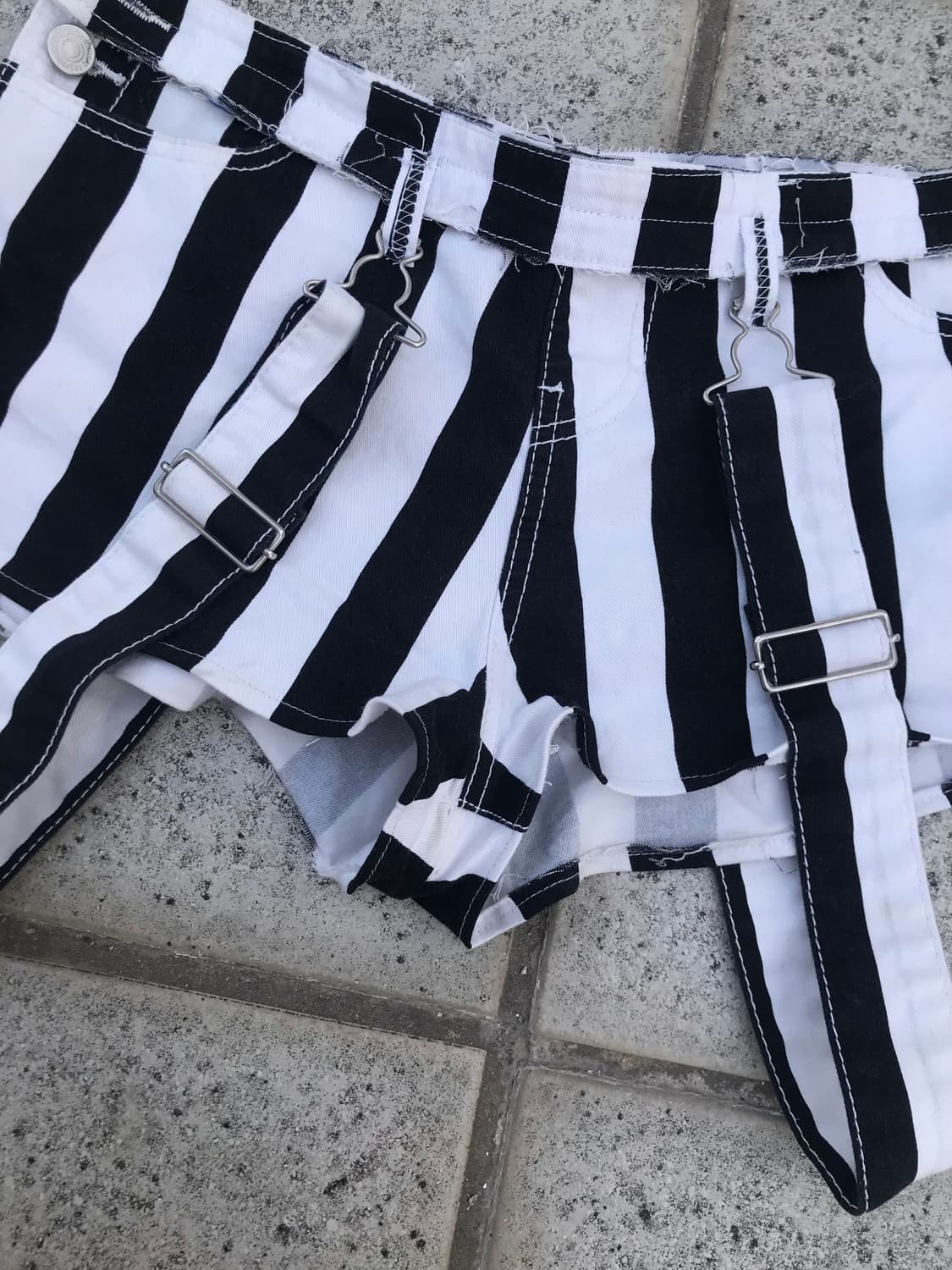 Striped Strap Shorts 상품이미지2