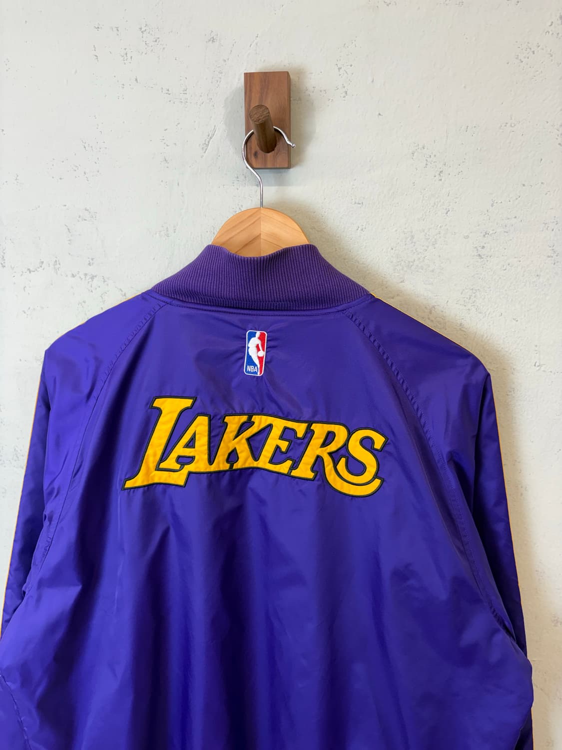 아디다스 NBA 레이커스 리버시블 자켓 상품이미지1