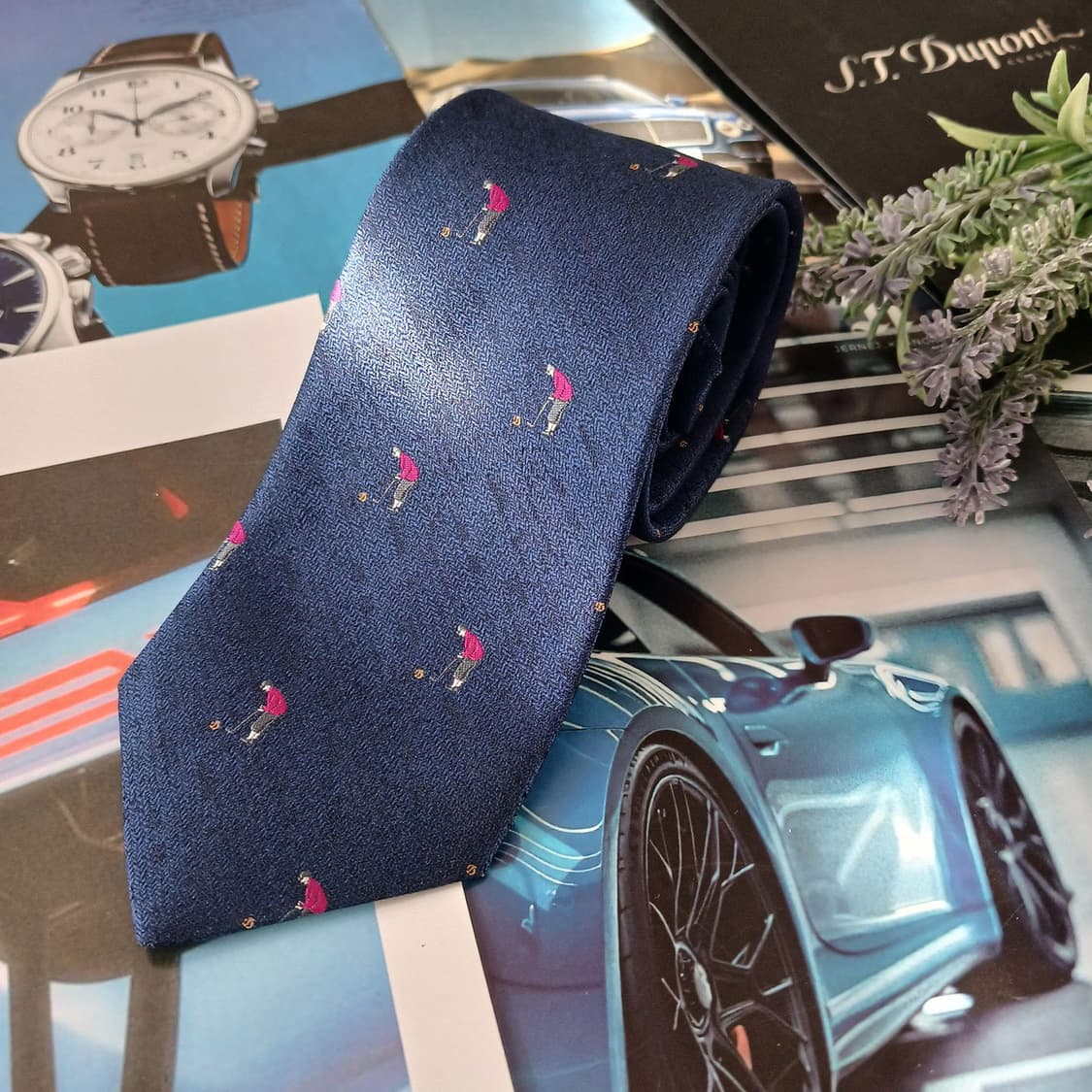 듀퐁 실크 네이비 골프 모티브 넥타이 8.2cm A+등급 A19045
 상품이미지3