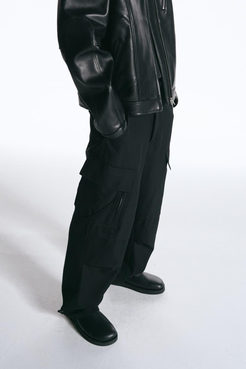 INSILENCE 울 카고 팬츠 BLACK 상품이미지2