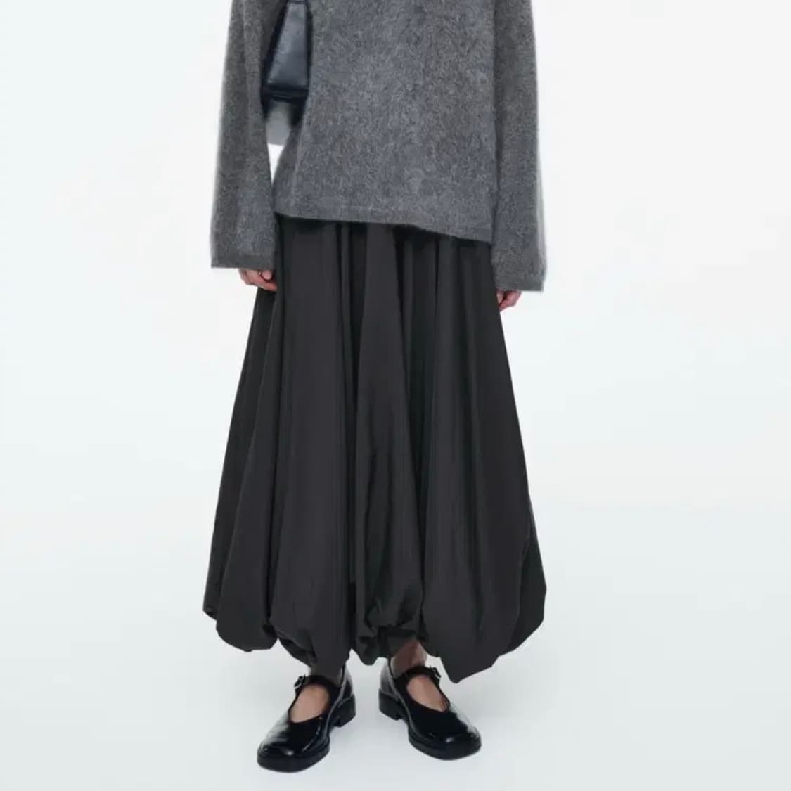 [38] COS 코스 벌룬 헴 맥시 스커트 상품이미지1