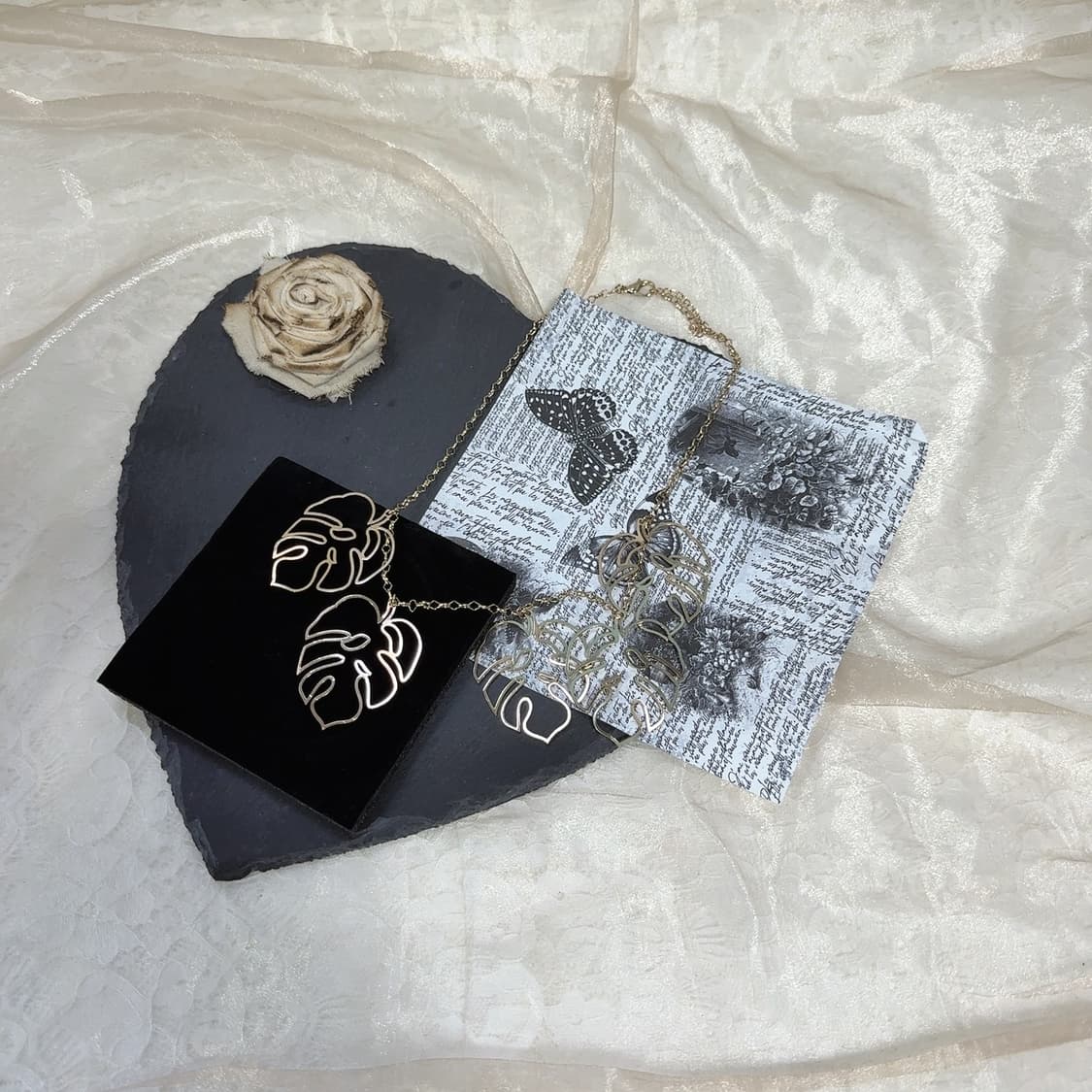 빈티지 몬스테라 메탈 목걸이 상품이미지2